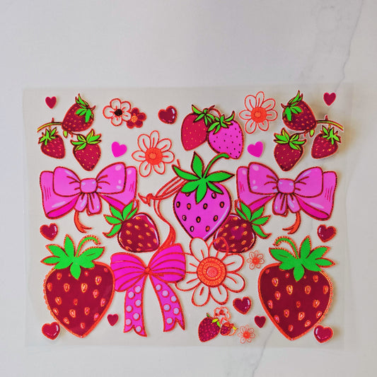 20oz Strawberries & Bows