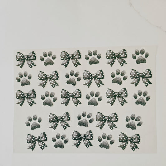 40oz Paw Prints with Bows