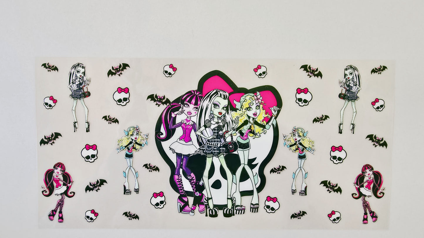 Monster High Girls with Skull