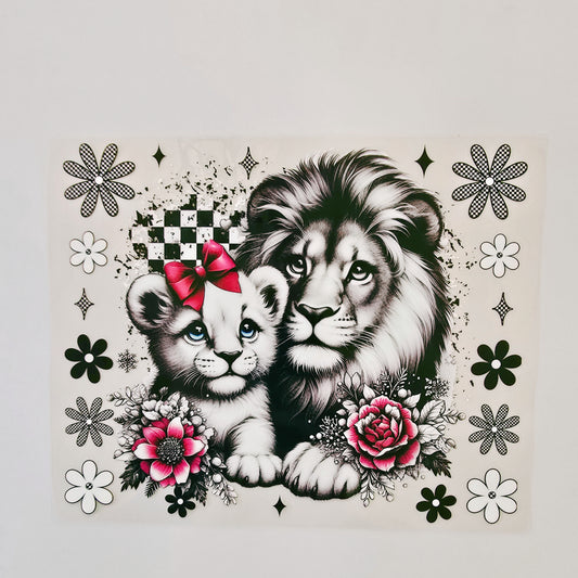 20oz Lion & Their Cub