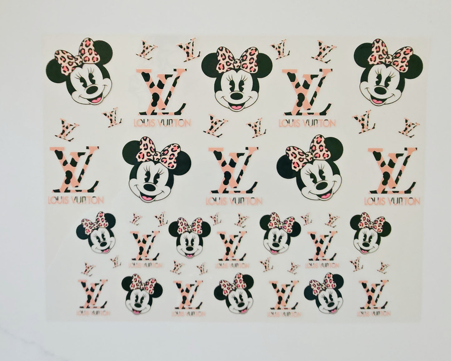 40oz Leopard LV Minnie Mouse