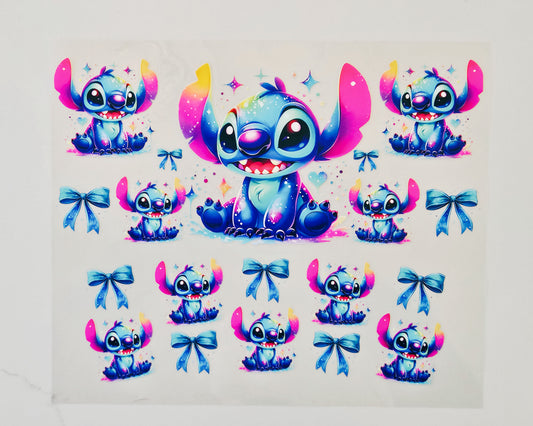 40oz Sitting Stitch with Blue Bows