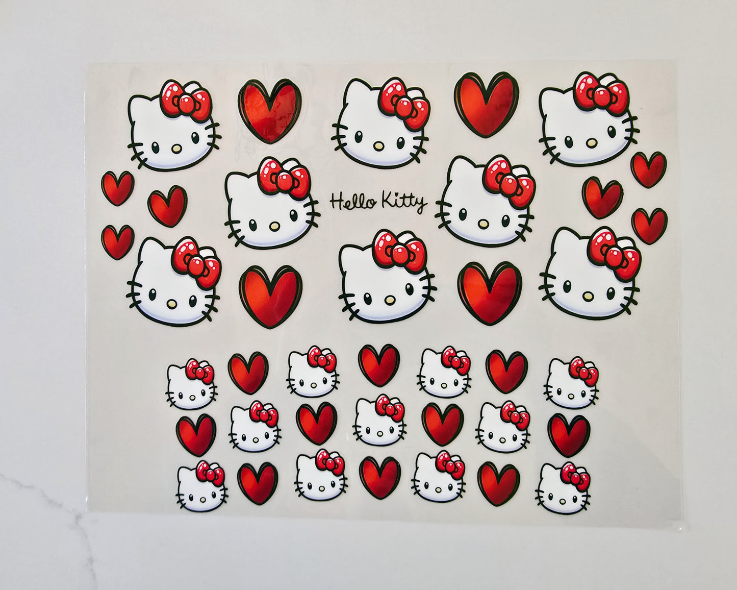 40oz Hello Kitty & Hearts