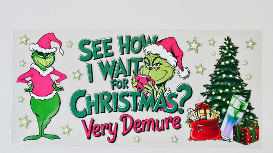 The Grinch Very Demure