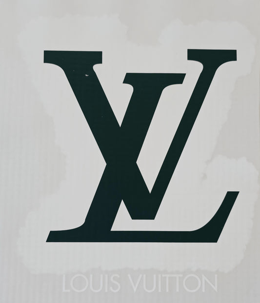 Black/White LV
